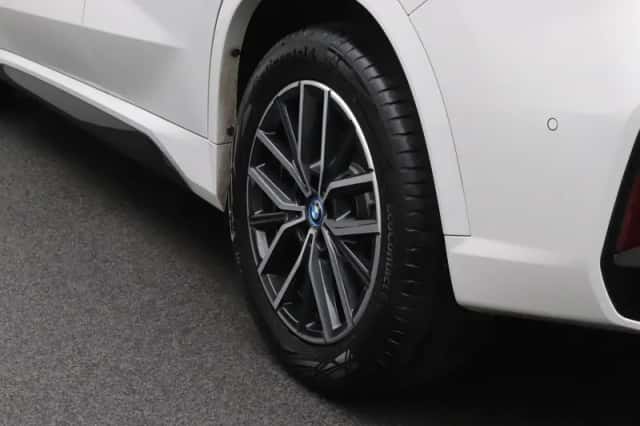 BMW X1 (2025) thumbnail 5