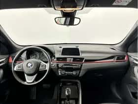 BMW X1 (2018) thumbnail 8