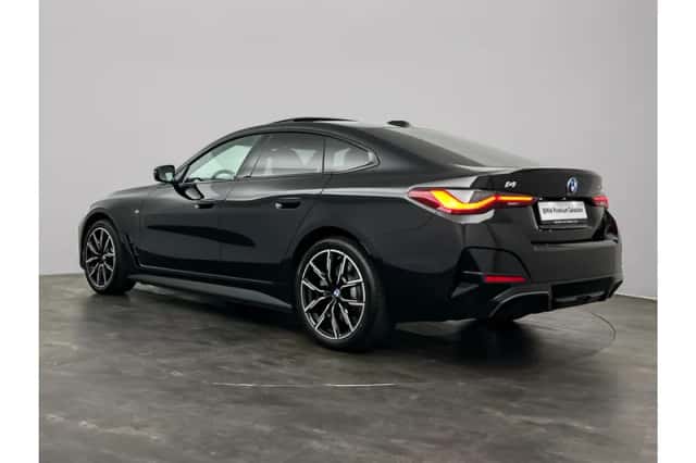 BMW i4 (2026) thumbnail 5