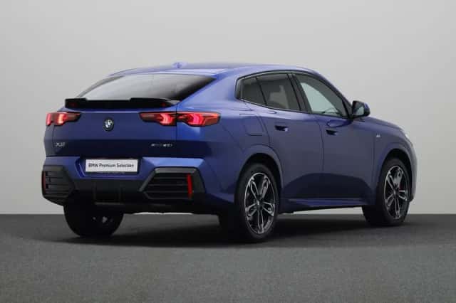 BMW X2 (2024) thumbnail 2
