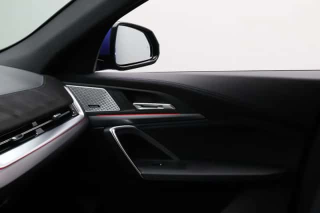 BMW X2 (2024) thumbnail 15