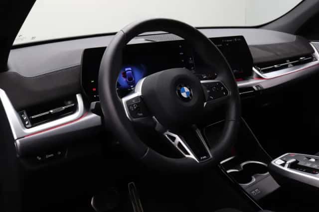 BMW X2 (2024) thumbnail 16