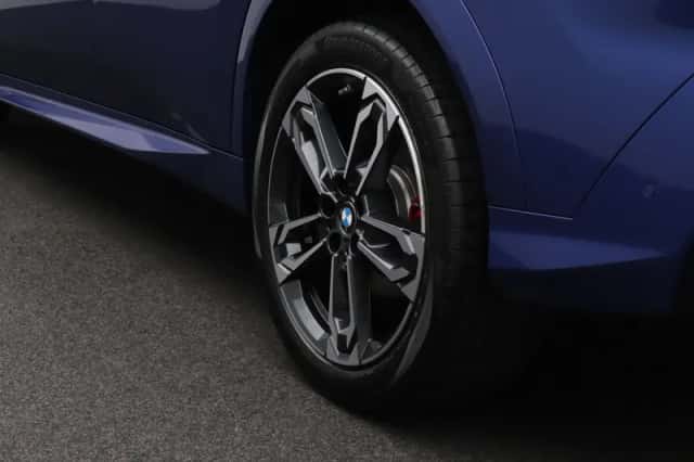 BMW X2 (2024) thumbnail 5
