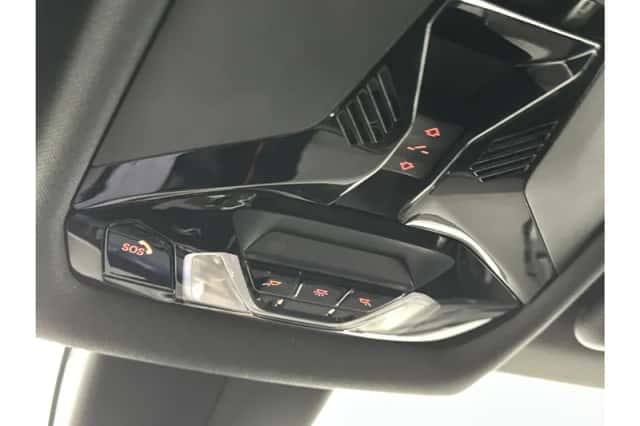 BMW 1-Serie (2023) thumbnail 12
