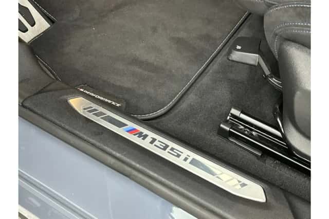BMW 1-Serie (2023) thumbnail 25