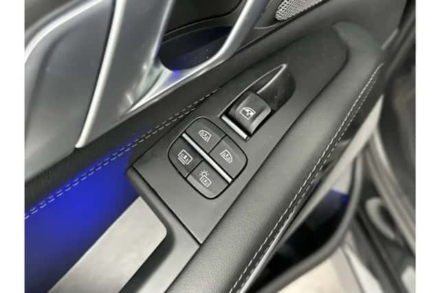 BMW X7 (2025) thumbnail 14