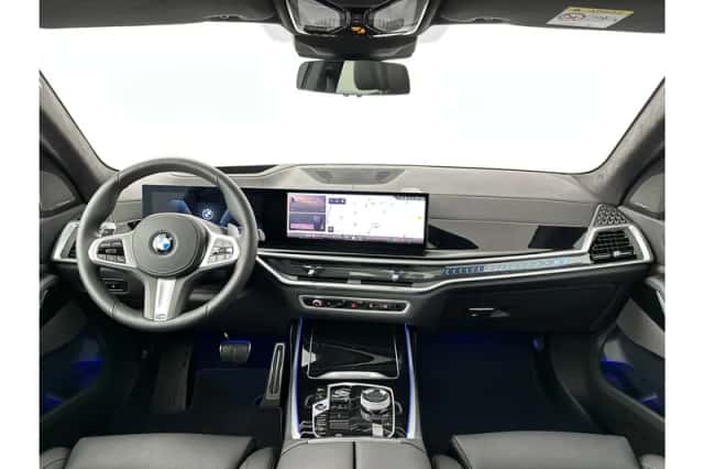 BMW X7 (2025) thumbnail 33