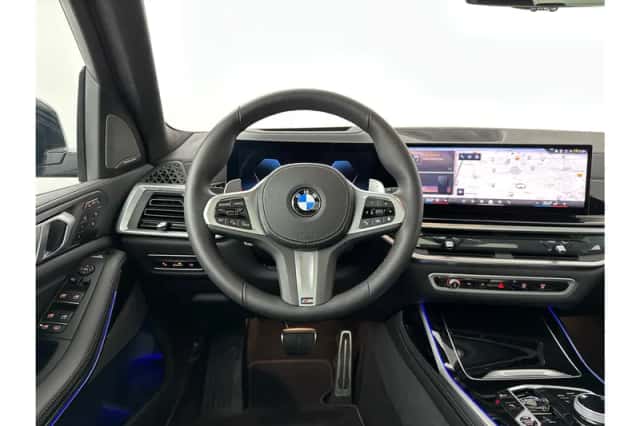 BMW X7 (2025) thumbnail 36