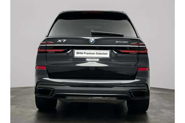 BMW X7 (2025) thumbnail 5