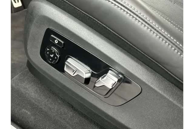 BMW X7 (2025) thumbnail 9