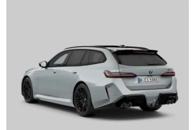 BMW M5 (2026) thumbnail 2
