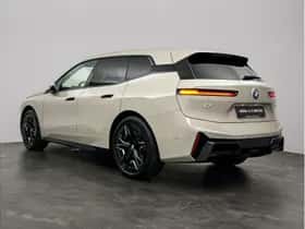 BMW iX (2025) thumbnail 4