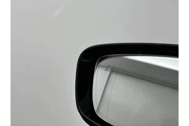 BMW 3-Serie (2021) thumbnail 14