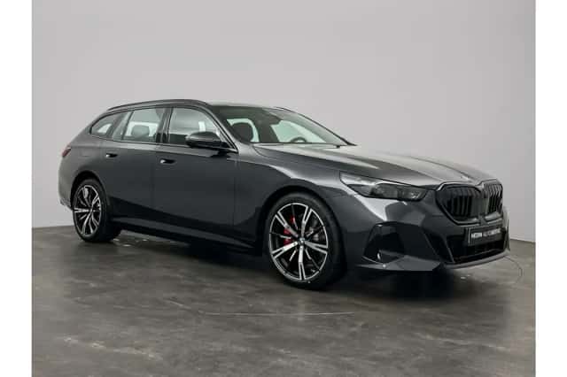 BMW i5 (2026) thumbnail 2
