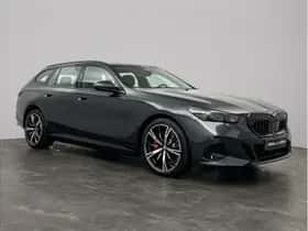 BMW i5 (2026) thumbnail 2