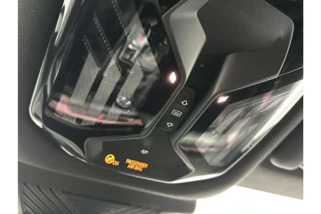 BMW i5 (2026) thumbnail 16
