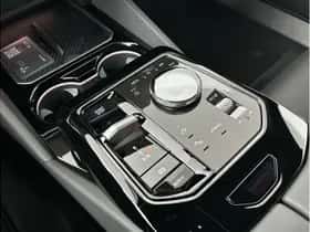 BMW i5 (2026) thumbnail 17