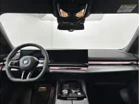 BMW i5 (2026) thumbnail 26