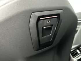 BMW i5 (2026) thumbnail 29