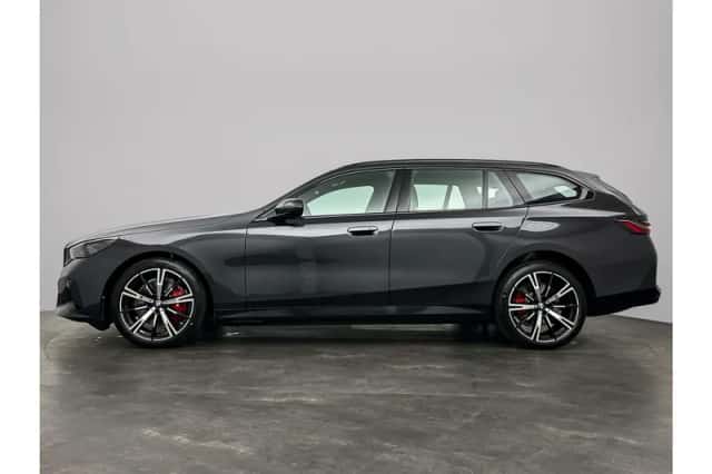 BMW i5 (2026) thumbnail 6
