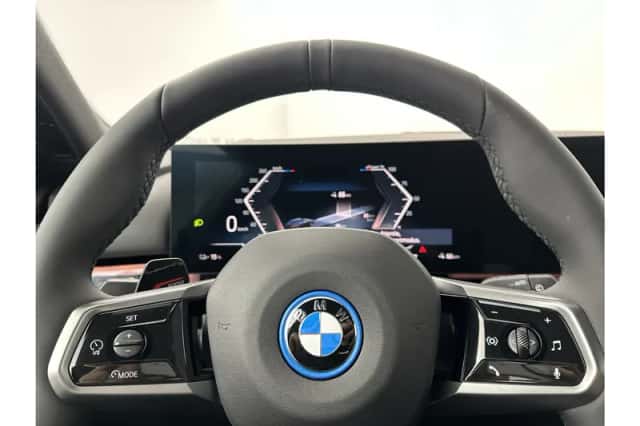 BMW i5 (2026) thumbnail 7