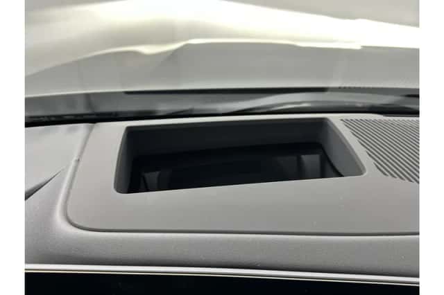 BMW i5 (2026) thumbnail 10
