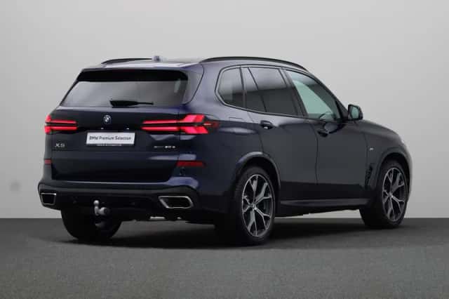 BMW X5 (2026) thumbnail 2