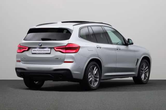 BMW X3 (2021) thumbnail 2