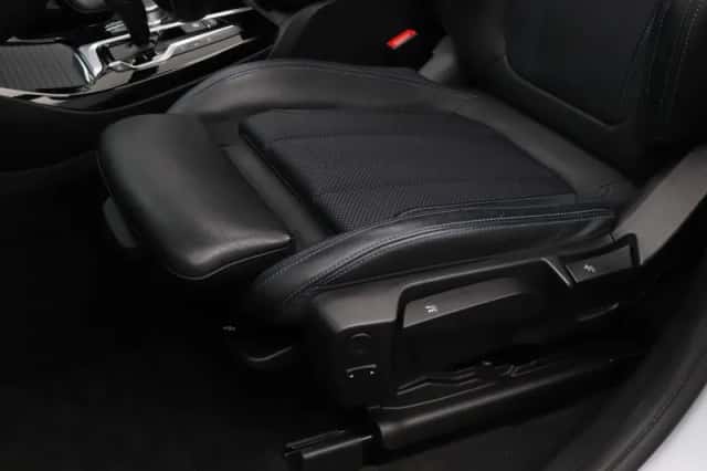 BMW X3 (2021) thumbnail 4