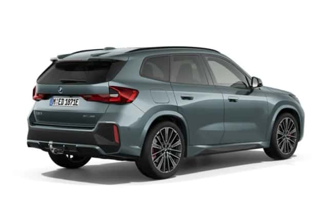 BMW iX1 (2026) thumbnail 2