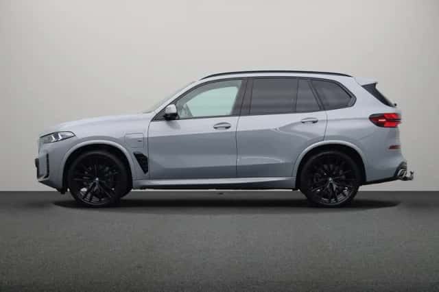 BMW X5 (2025) thumbnail 17
