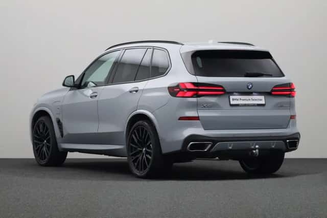 BMW X5 (2025) thumbnail 18