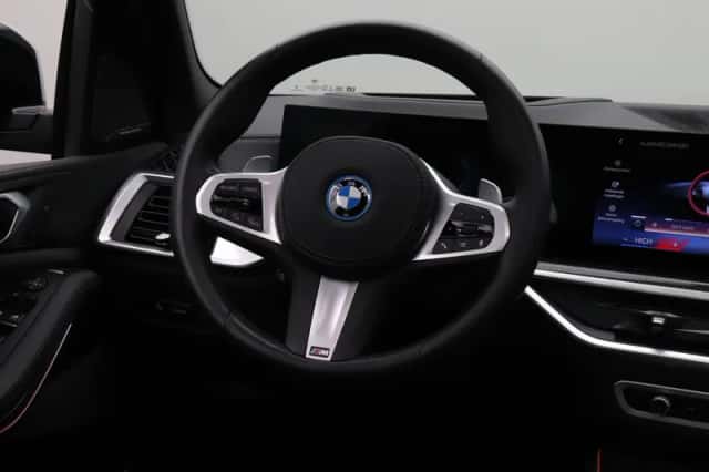 BMW X5 (2025) thumbnail 24