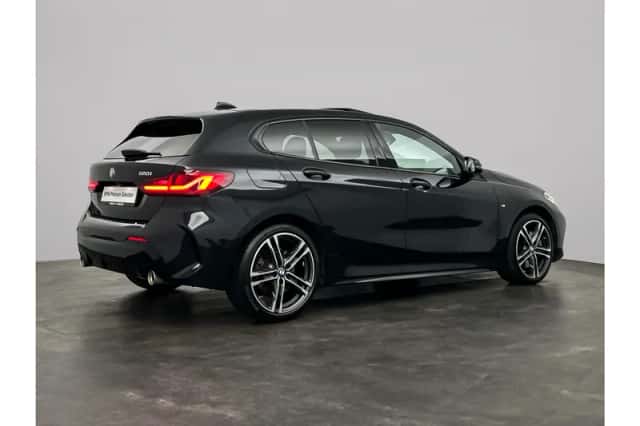 BMW 1-Serie (2023) thumbnail 3