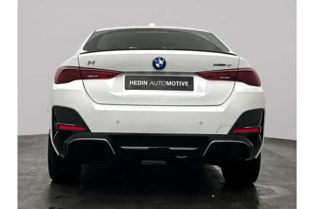 BMW i4 (2026) thumbnail 3