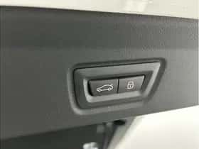 BMW i4 (2026) thumbnail 22