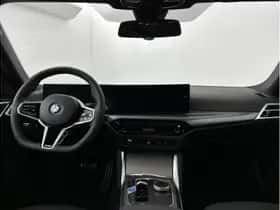 BMW i4 (2026) thumbnail 26