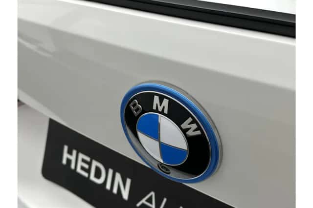 BMW i4 (2026) thumbnail 29