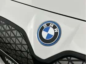 BMW i4 (2026) thumbnail 33