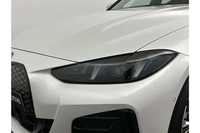 BMW i4 (2026) thumbnail 34