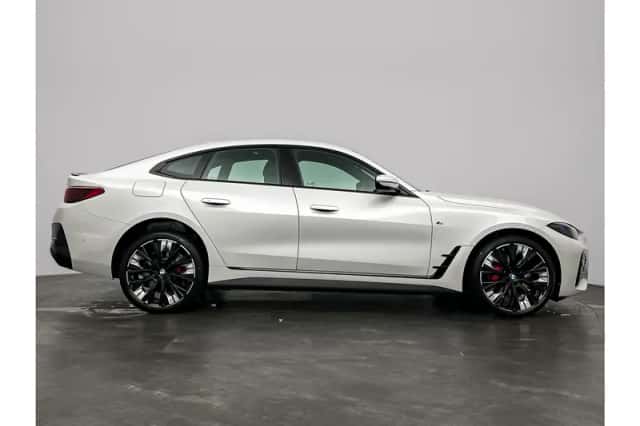 BMW i4 (2026) thumbnail 7