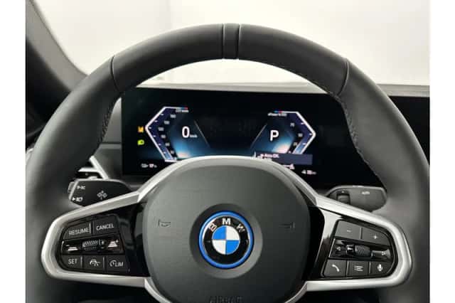 BMW i4 (2026) thumbnail 9