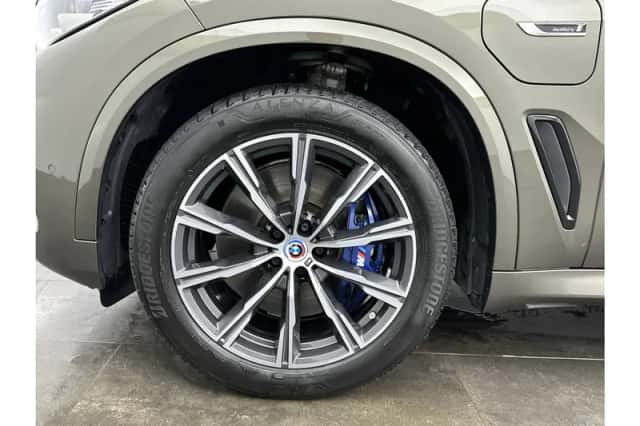 BMW X5 (2023) thumbnail 34