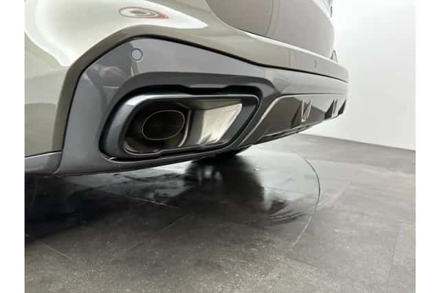 BMW X5 (2023) thumbnail 36