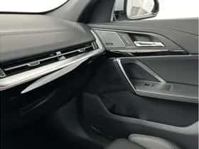 BMW iX2 (2026) thumbnail 14