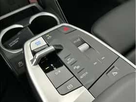 BMW iX2 (2026) thumbnail 21