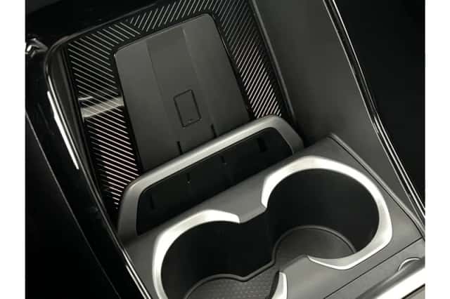 BMW iX2 (2026) thumbnail 24