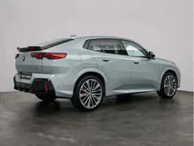 BMW iX2 (2026) thumbnail 4