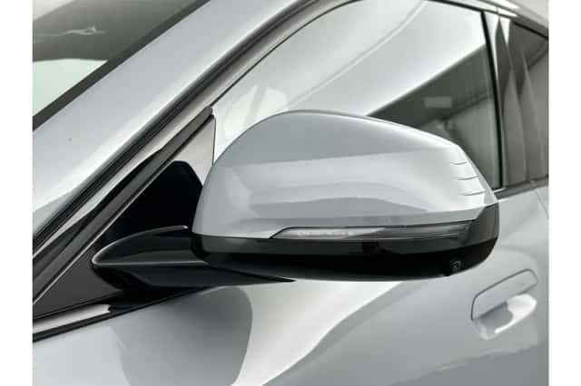 BMW iX2 (2026) thumbnail 40