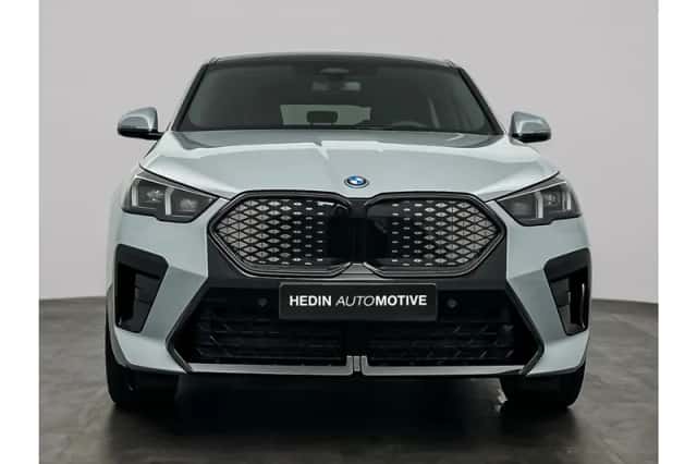 BMW iX2 (2026) thumbnail 5